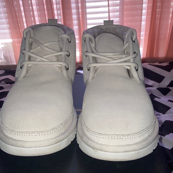 Light Grey Mens Uggs - Picture 3 of 4